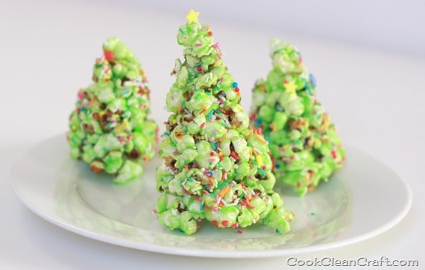 Popcorn Christmas Trees (4)