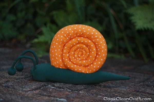 How to Sew a Stuffed Snail {Tutorial}